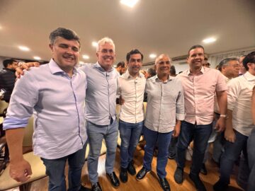 Claudiano Martins Filho entrega obras no Agreste, anuncia ETE de R$ 31,7 mi e reforca palanque de Eduardo da Fonte