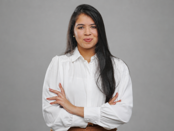 Bárbara Barbosa leva das redes à urna uma bandeira que já defendia nos tribunais