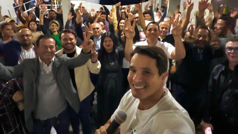 João de Nadegi reforça presença no Agreste e leva a pauta do cuidado para a região